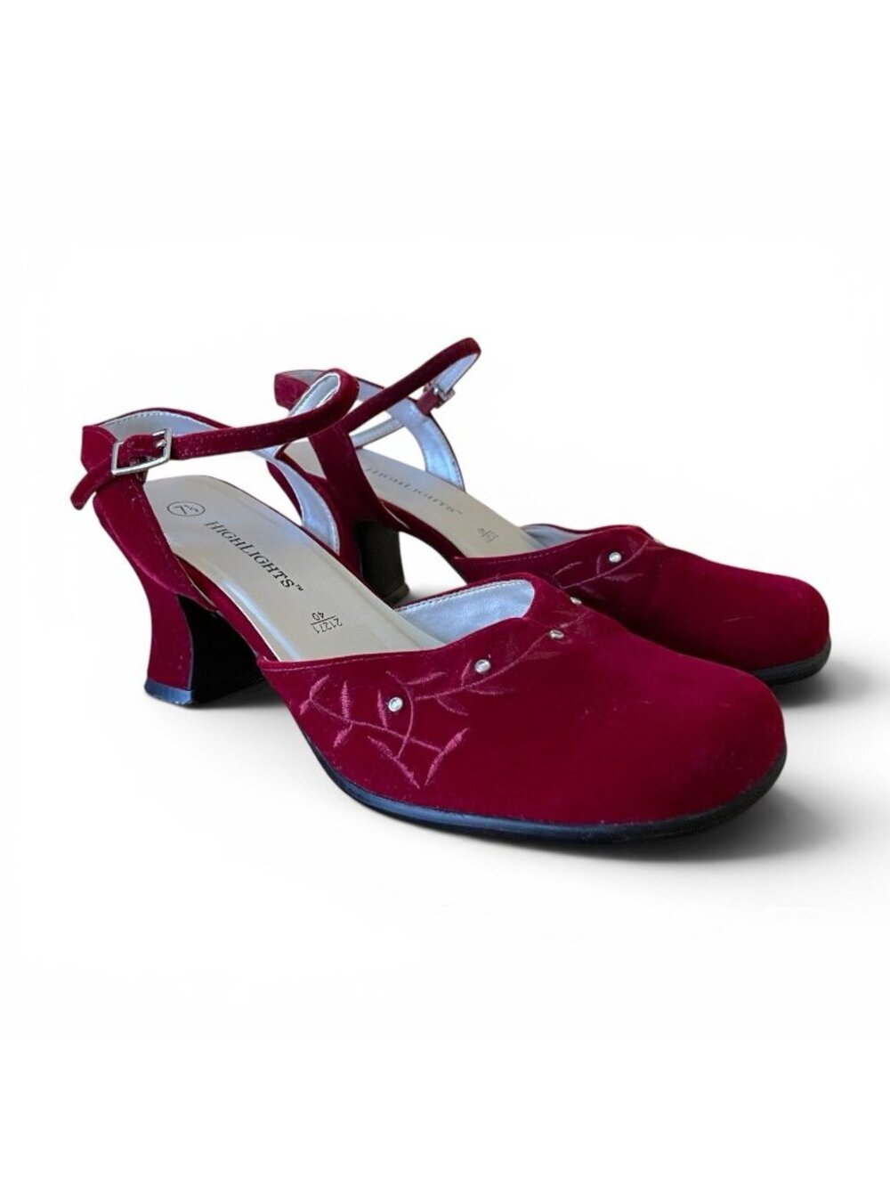 Vintage 90s Womens Mary Jane Heels Sz 7.5 Red Velvet Embroidered Whimsigoth